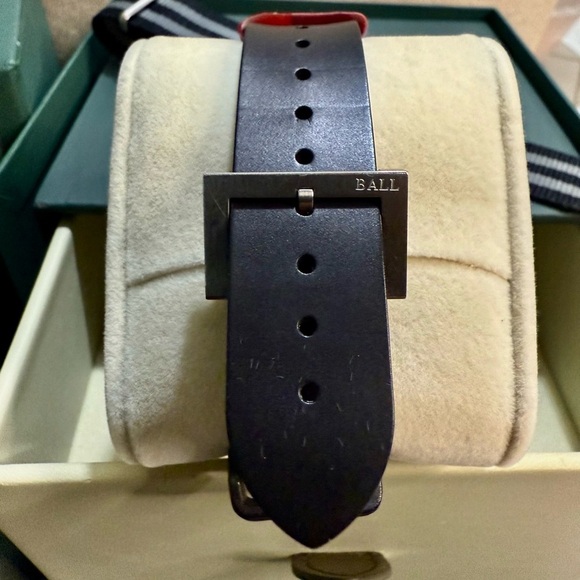 Ball Engineer Master II Diver TMT Date Temperature Sport Men's Watch. - Picture 7 of 7